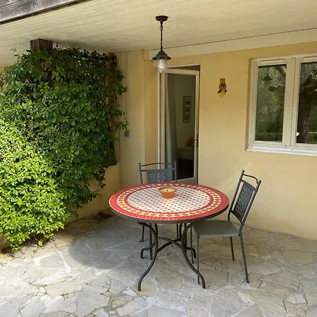 Mas Des Amarens Apartamento Malaucène Exterior foto
